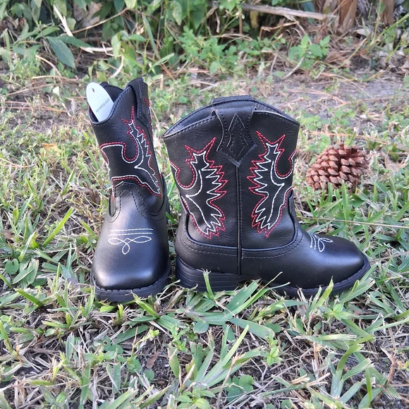 Wonder Nation Kids Boots with Red and White Stitching - Picture 4 of 8